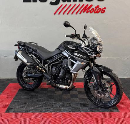 TRIUMPH TIGER 800 XR 